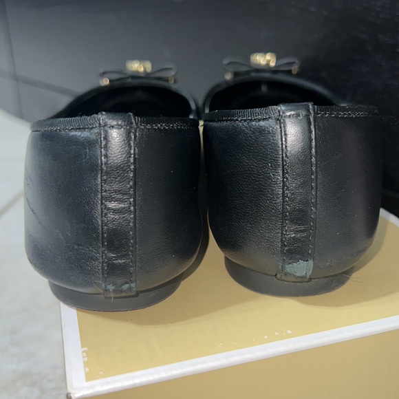 MICHAEL MICHAEL KORS
Alice Leather Ballet Flat - Picture 7 of 9